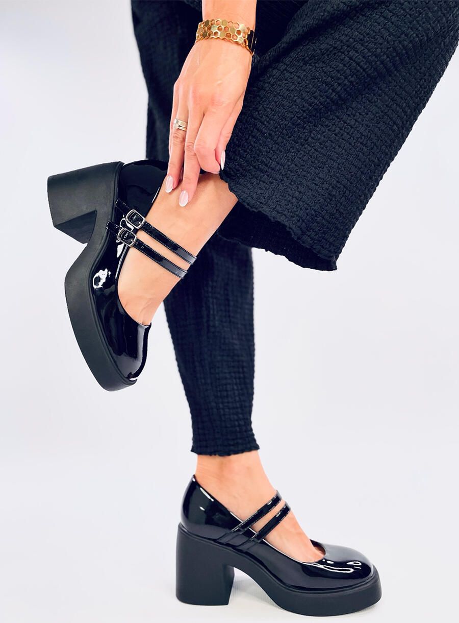Lackierte Pumps auf breitem Absatz Schwarz