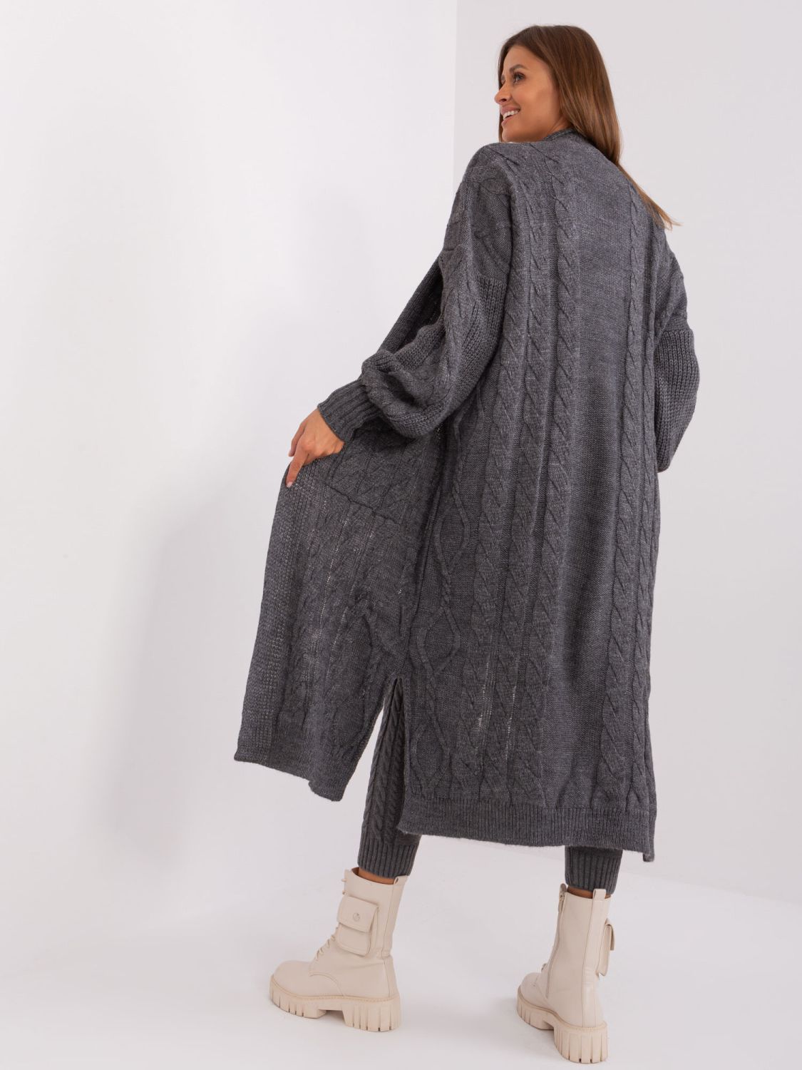 Dunkelgrauer Cardigan mit Puffärmeln