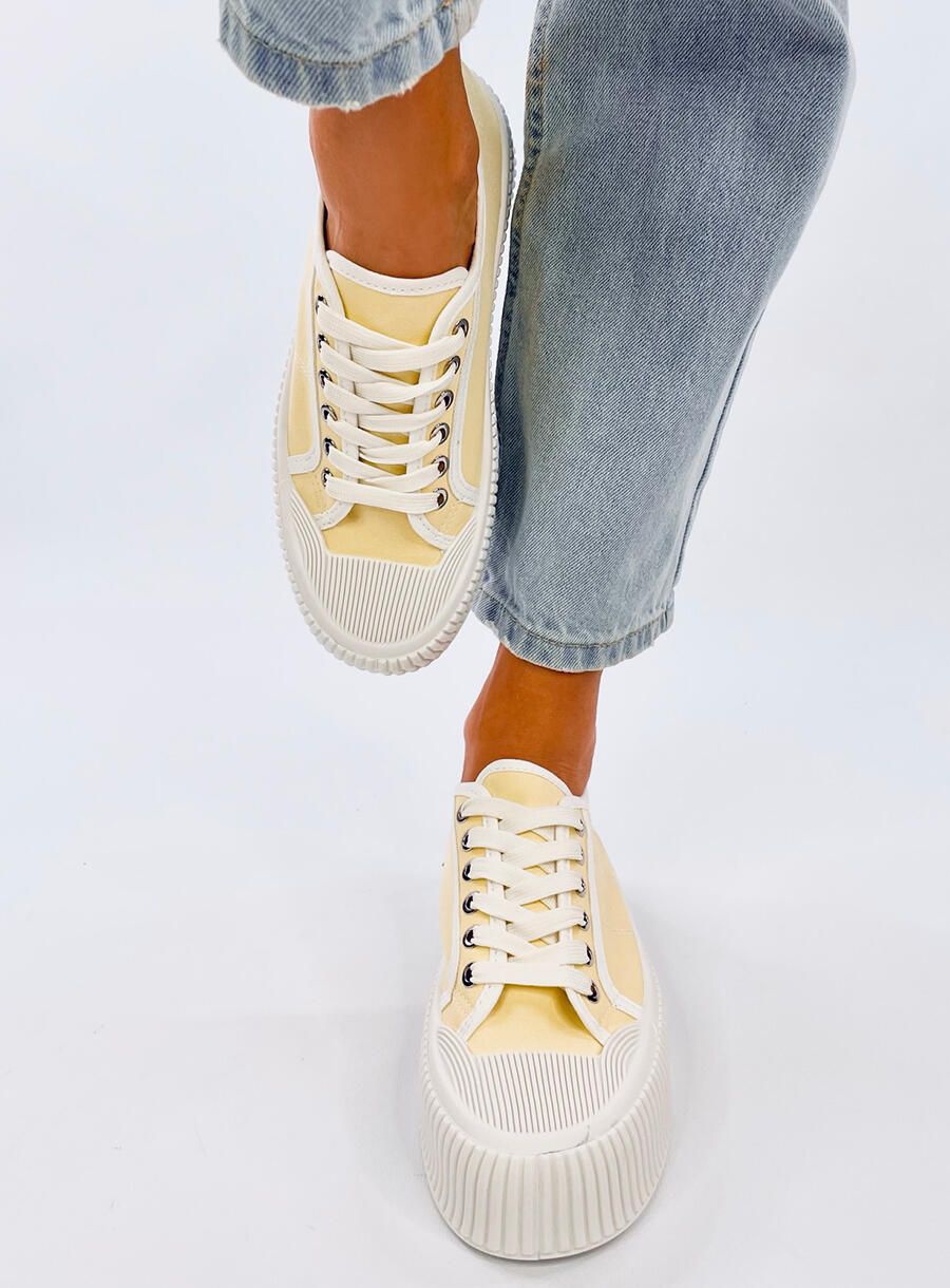 Plateau-Canvas-Sneaker Gelb