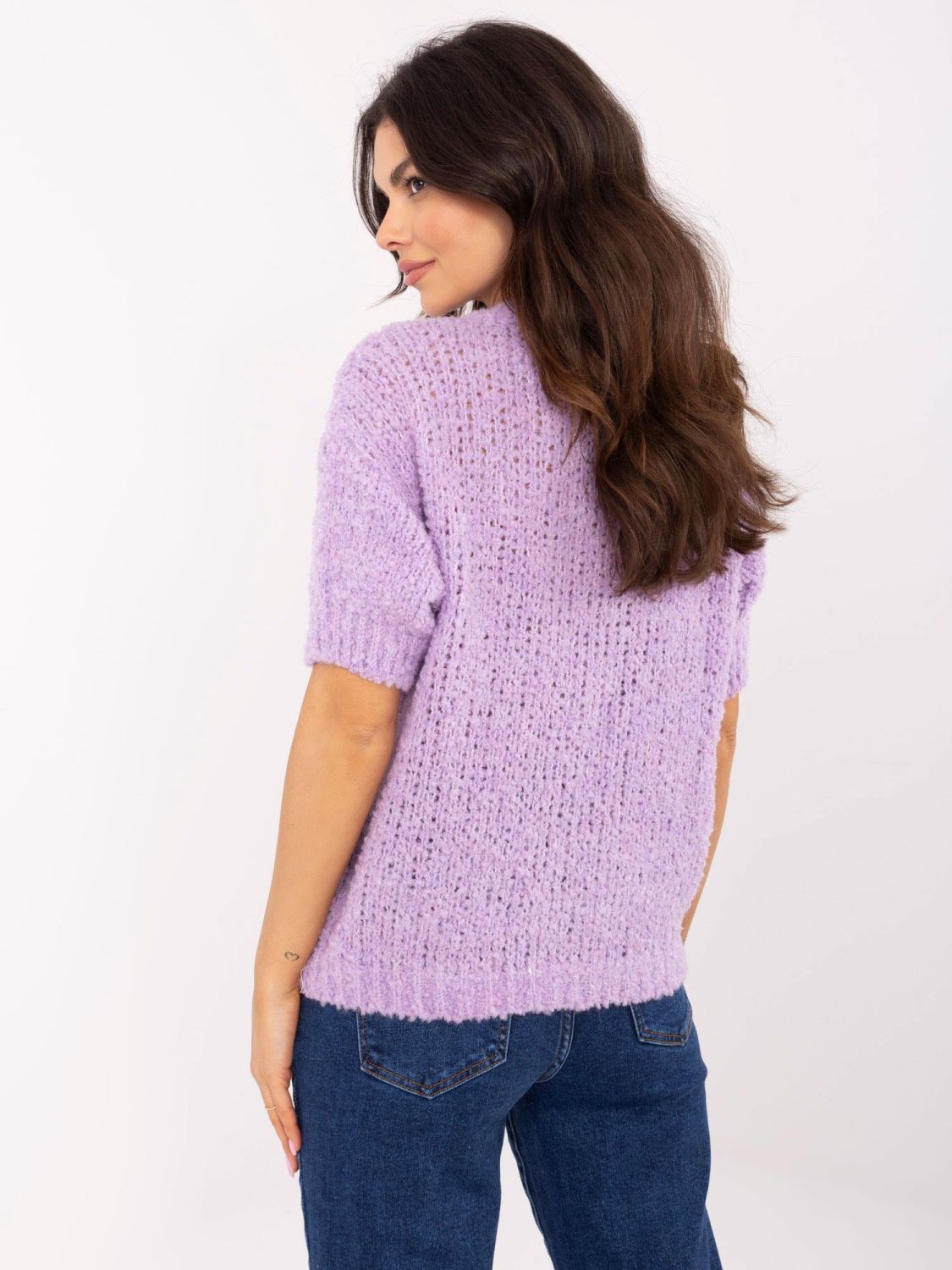 Stylischer Pullover in hellem Violett