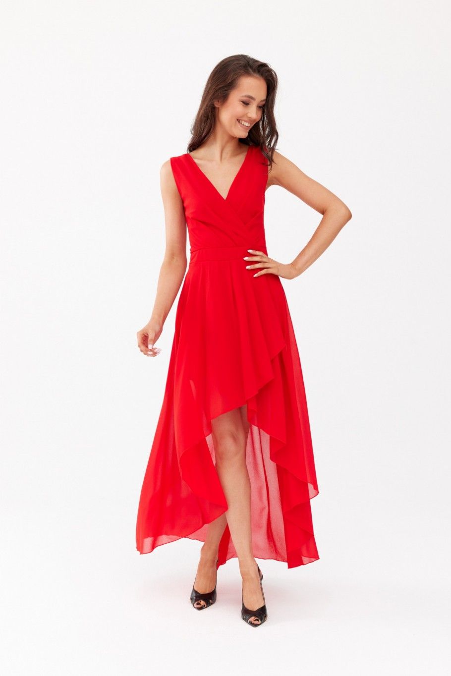 Asymmetrisches rotes Kleid mit Wickelausschnitt