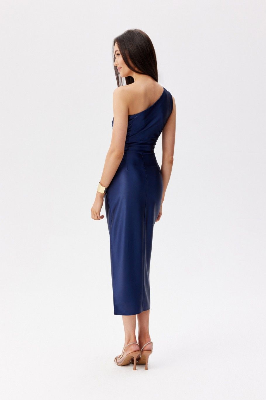 Asymmetrisches dunkelblaues Midi-Kleid mit einem Schulterträger