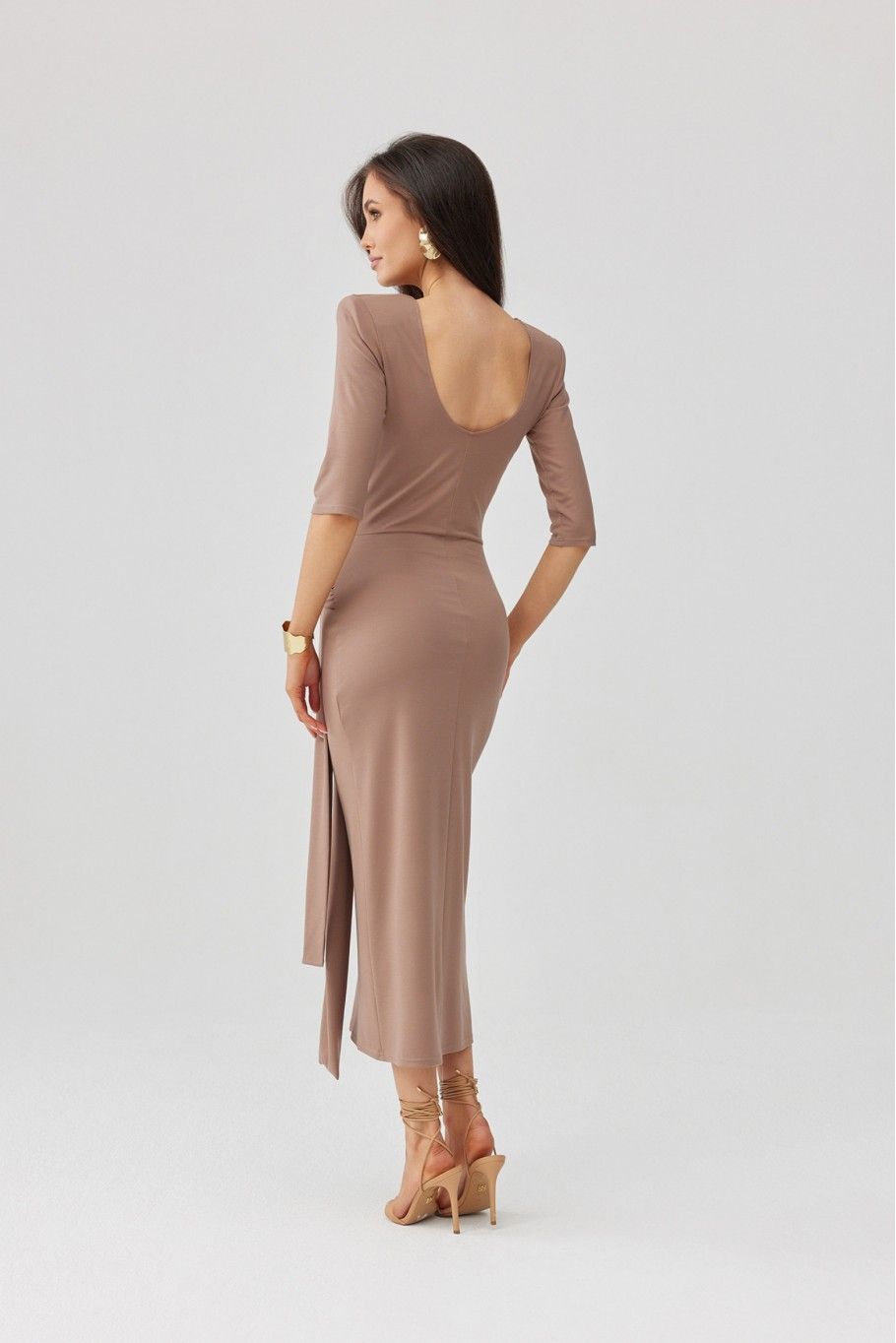 Midi-Kleid in Cappuccino-Farbe