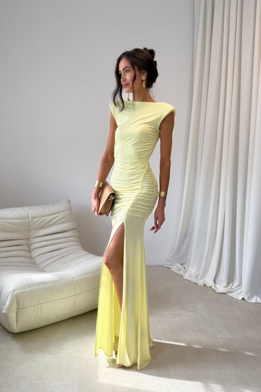 Aurelia Maxi-Kleid in Gelb