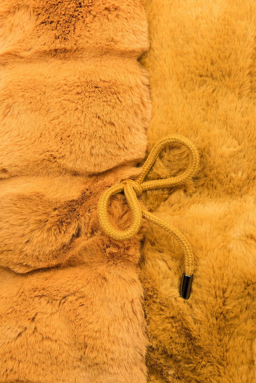 Winter Parka mit abnehmbaren Fellimitat gelb