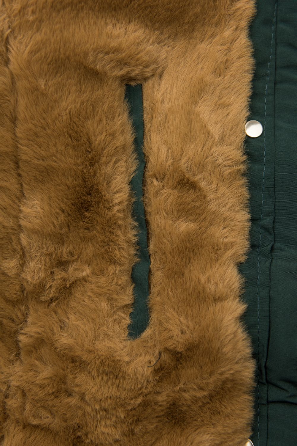 Winterparka mit Gummi in der Taille grün