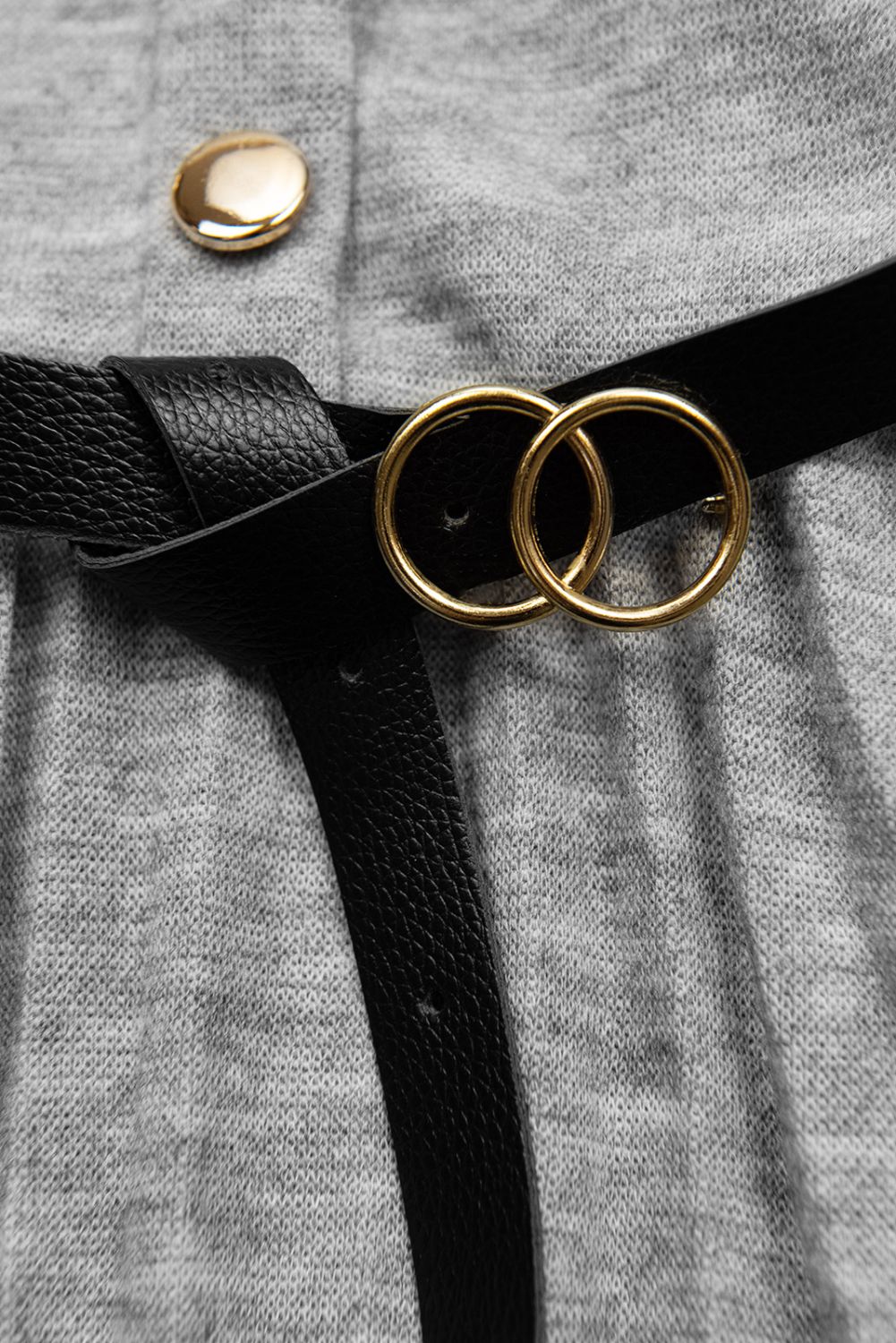 Mädchenkleid mit Gürtel Grau