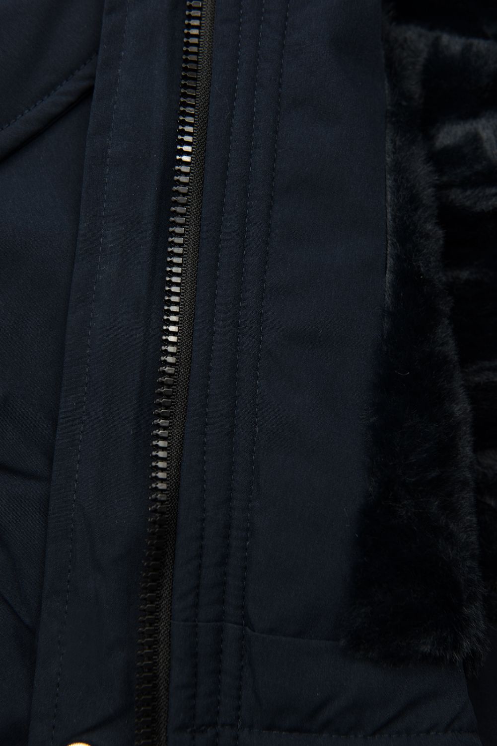 Winterparka mit Kunstfellkapuze dunkelblau