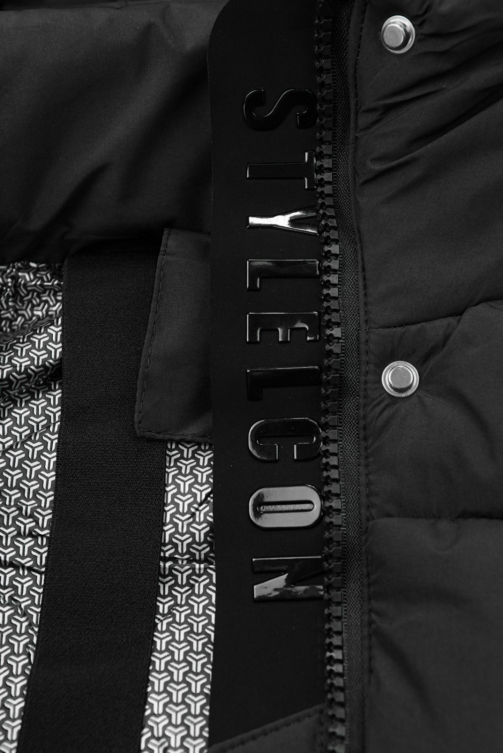 Damen-Winterjacke mit Kapuze, Schwarz