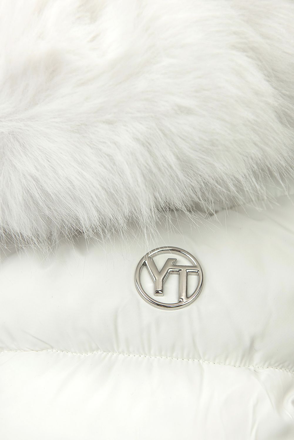 Winterjacke mit Gürtel und Kunstfell Weiß