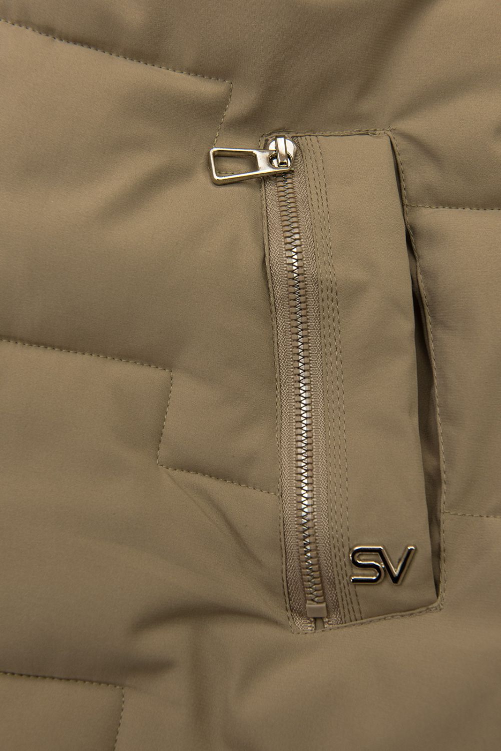 Gesteppte Winterjacke im verlängerten Schnitt, Beige