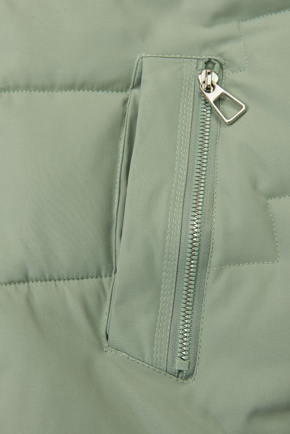 Gesteppte Winterjacke im verlängerten Schnitt, Jade