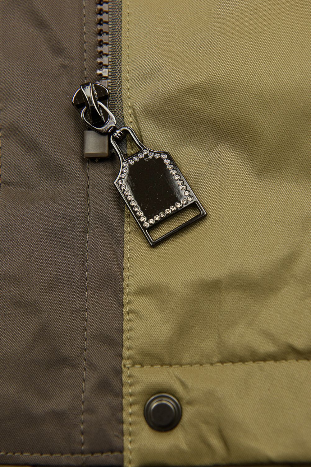 Übergangsmantel im verlängerten Schnitt Sandbeige