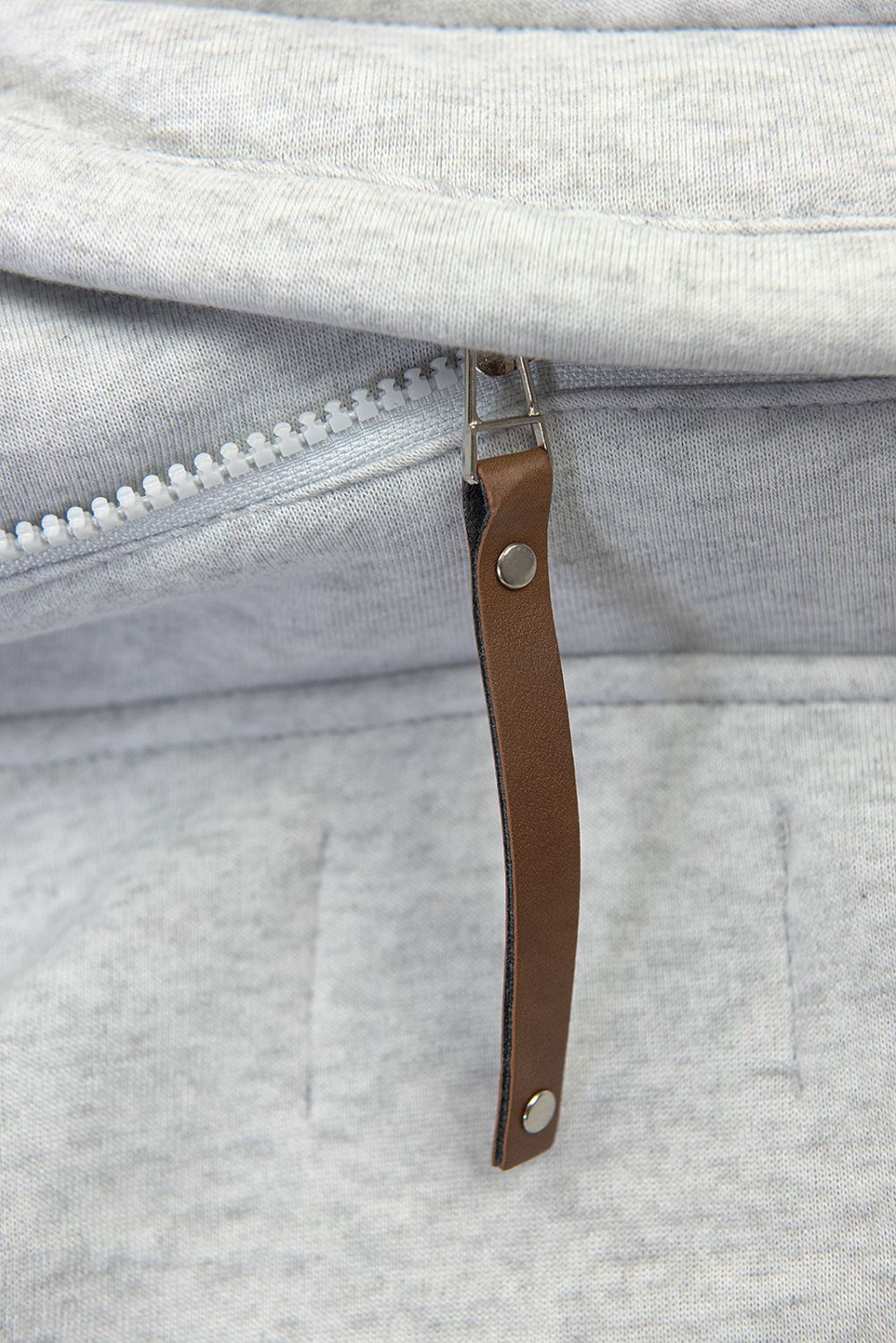 Sweatshirt mit hohem Kragen Hellgrau