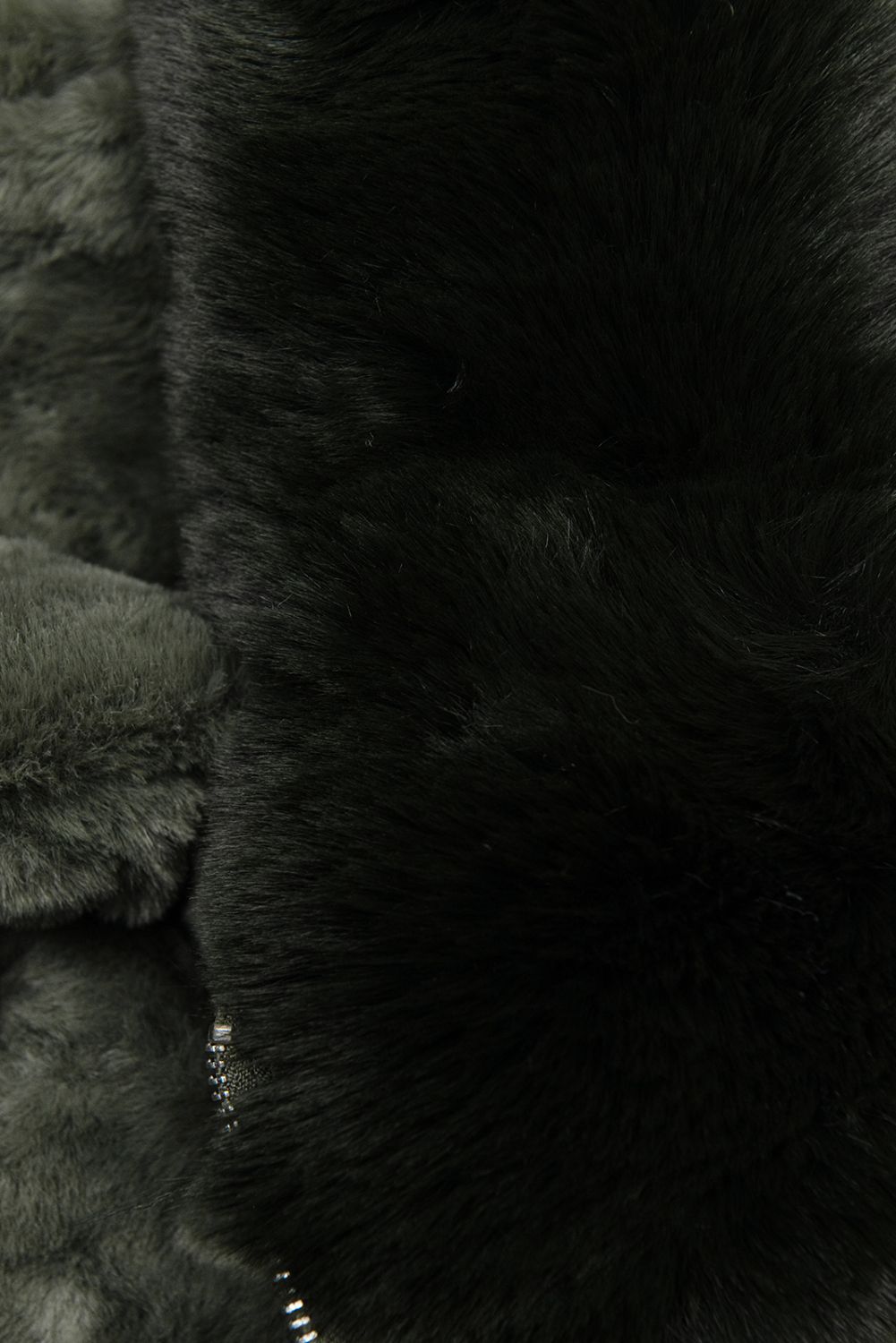 Winterparka mit Fellimitat olivegrün