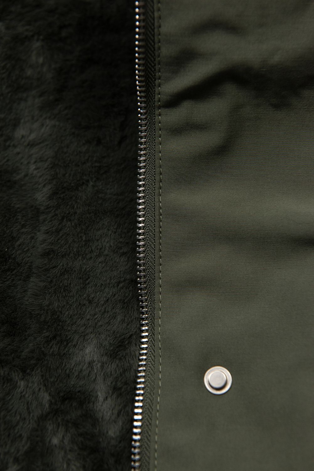 Winterparka mit Fellimitat olivegrün