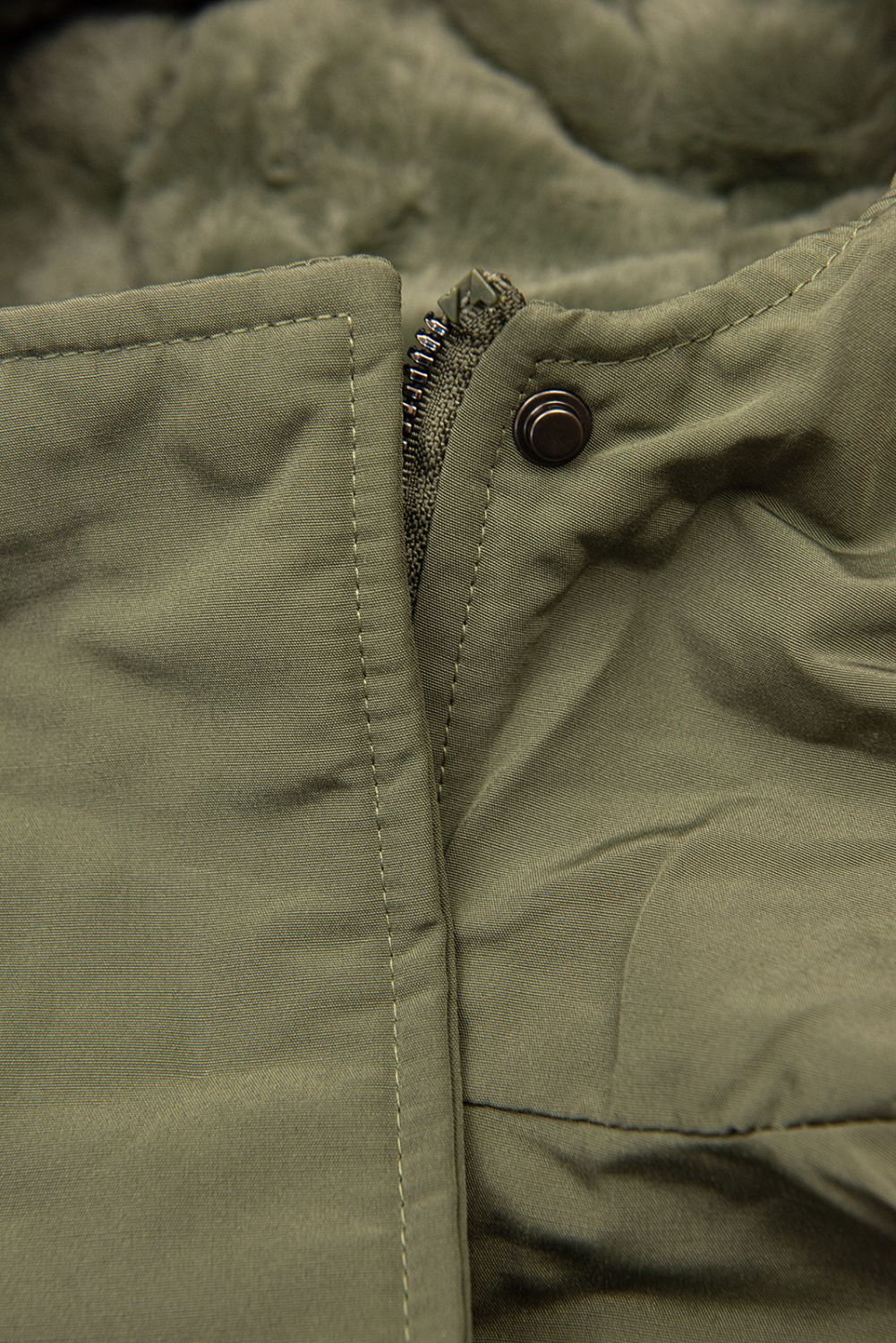 Parka mit Tunnelzug zum Einstellen der Weite olivgrün