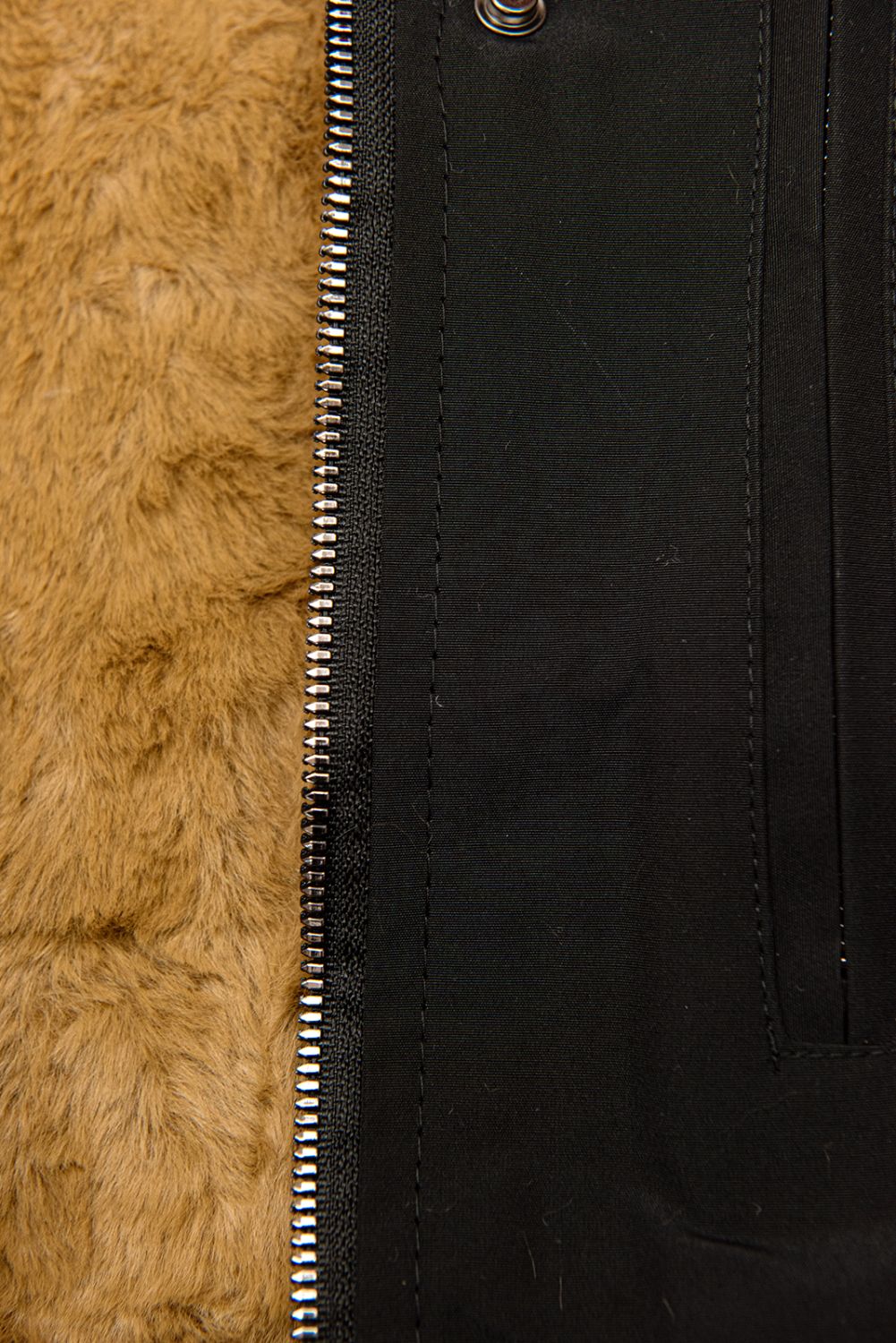 Parka mit Tunnelzug zum Einstellen der Weite schwarz