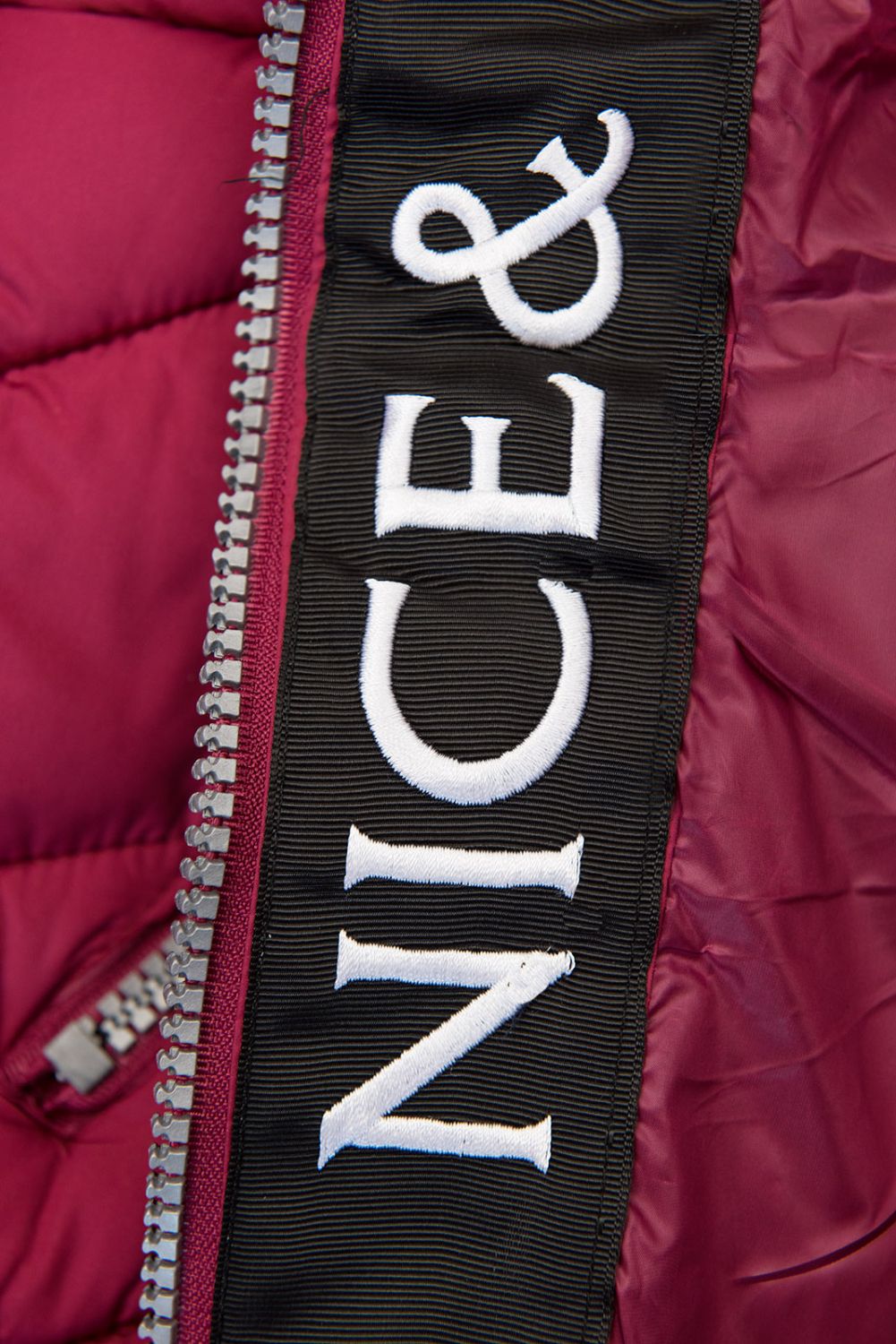 Leichte Steppjacke weinrot