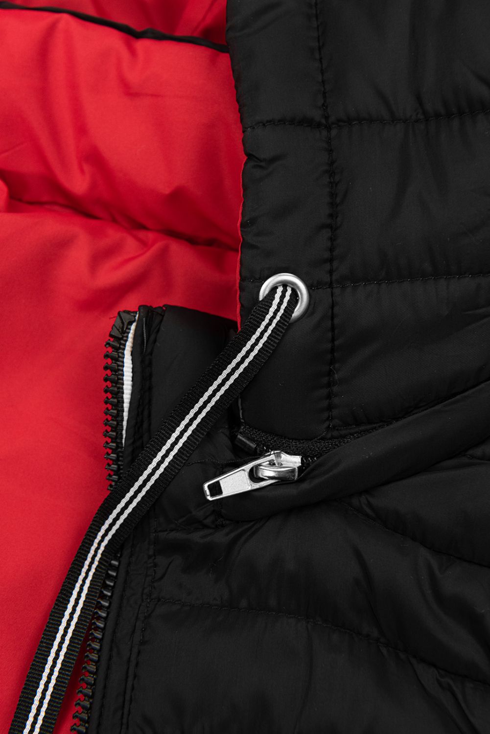 Wendejacke mit Kapuze Schwarz/Rot