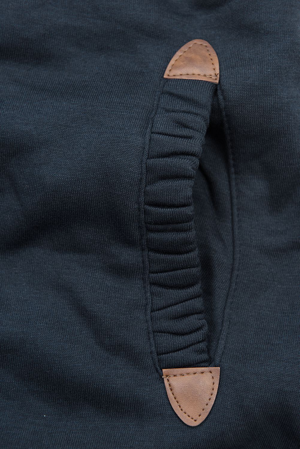 Sweatjacke mit Blumenmuster dunkelblau