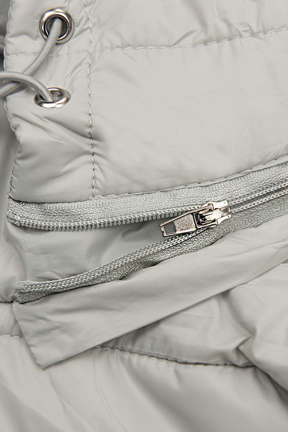 Kurzweste mit Kapuze Grau