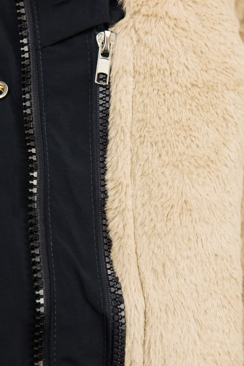 Parkajacke mit abnehmbarem Teddy-Futter schwarz/ecru