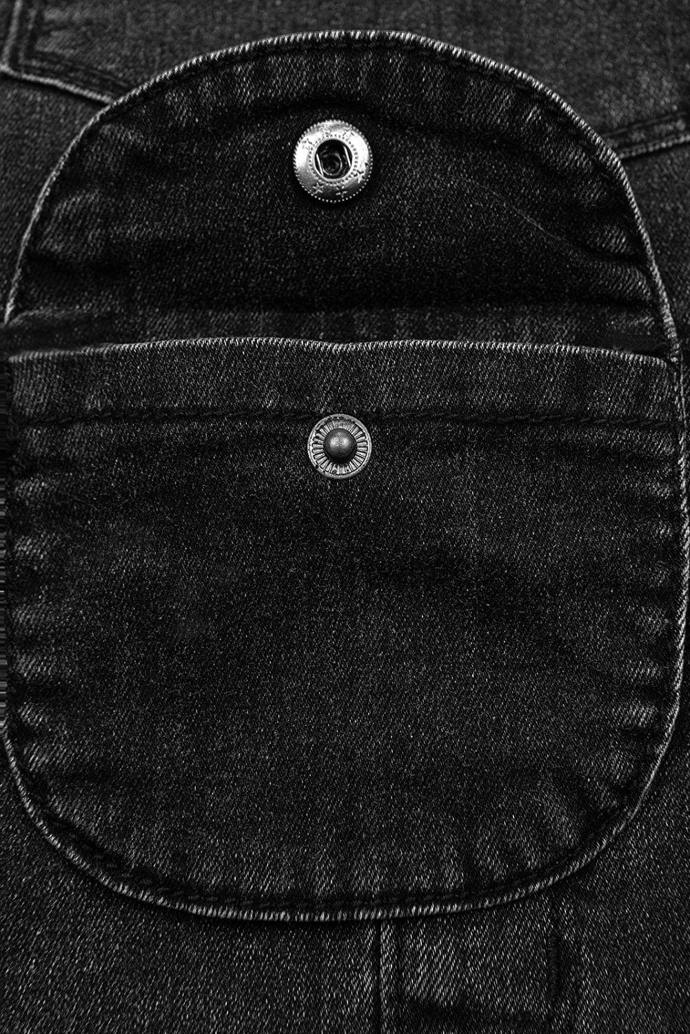 Latzrock Schwarz