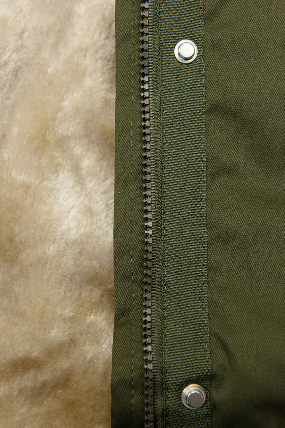 Parka mit abnehmbarem Futter und Kunstfell khaki