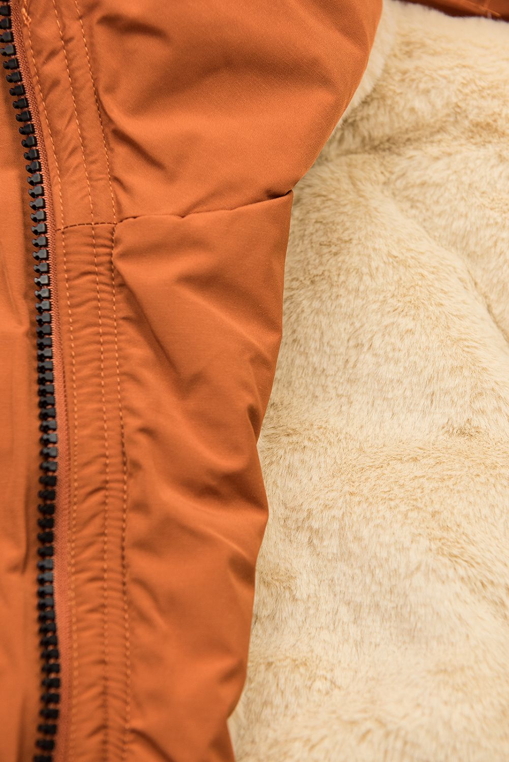 Parkajacke mit Teddy-Futter gelborange
