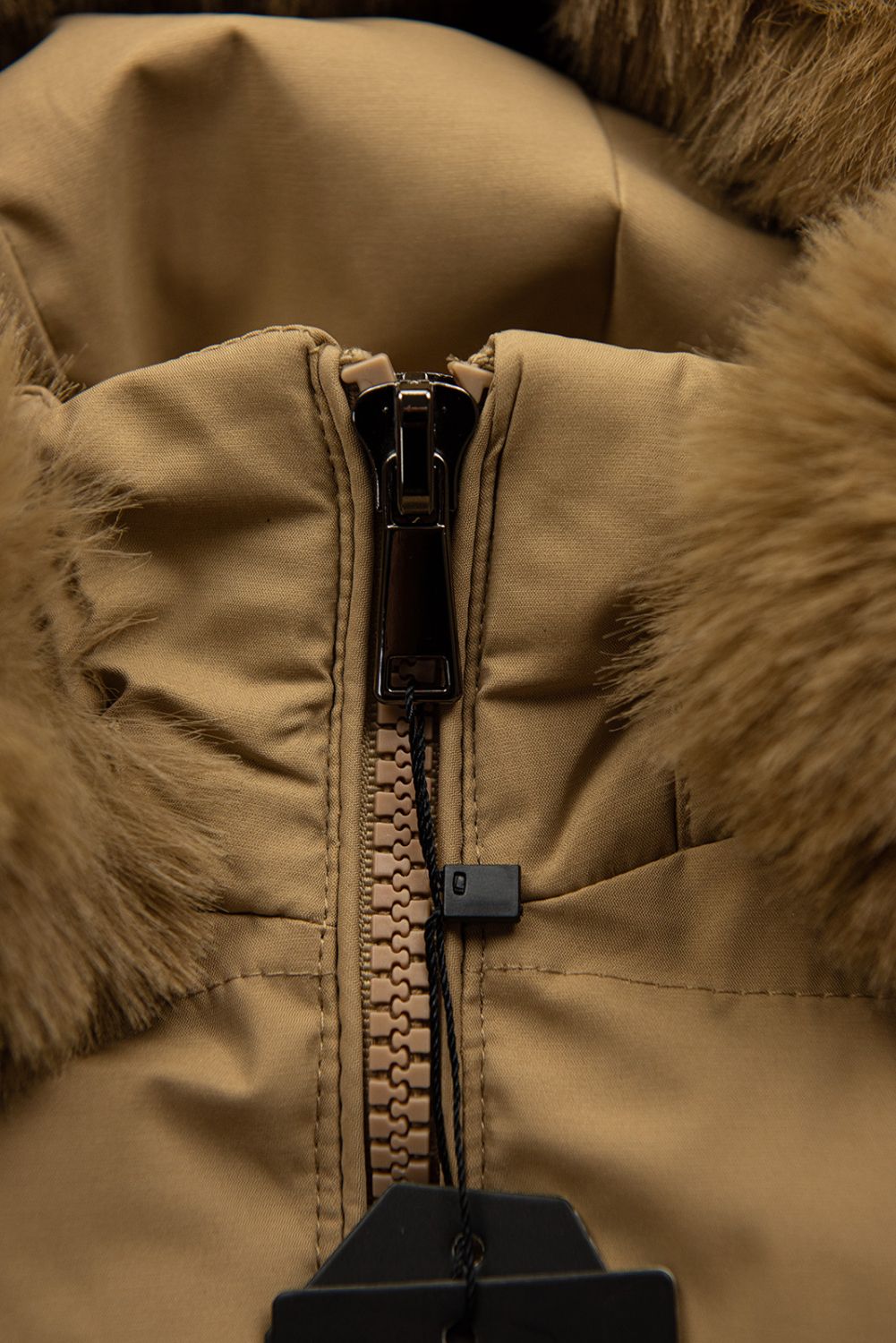 Winter Steppjacke mit Kapuze Hellbraun