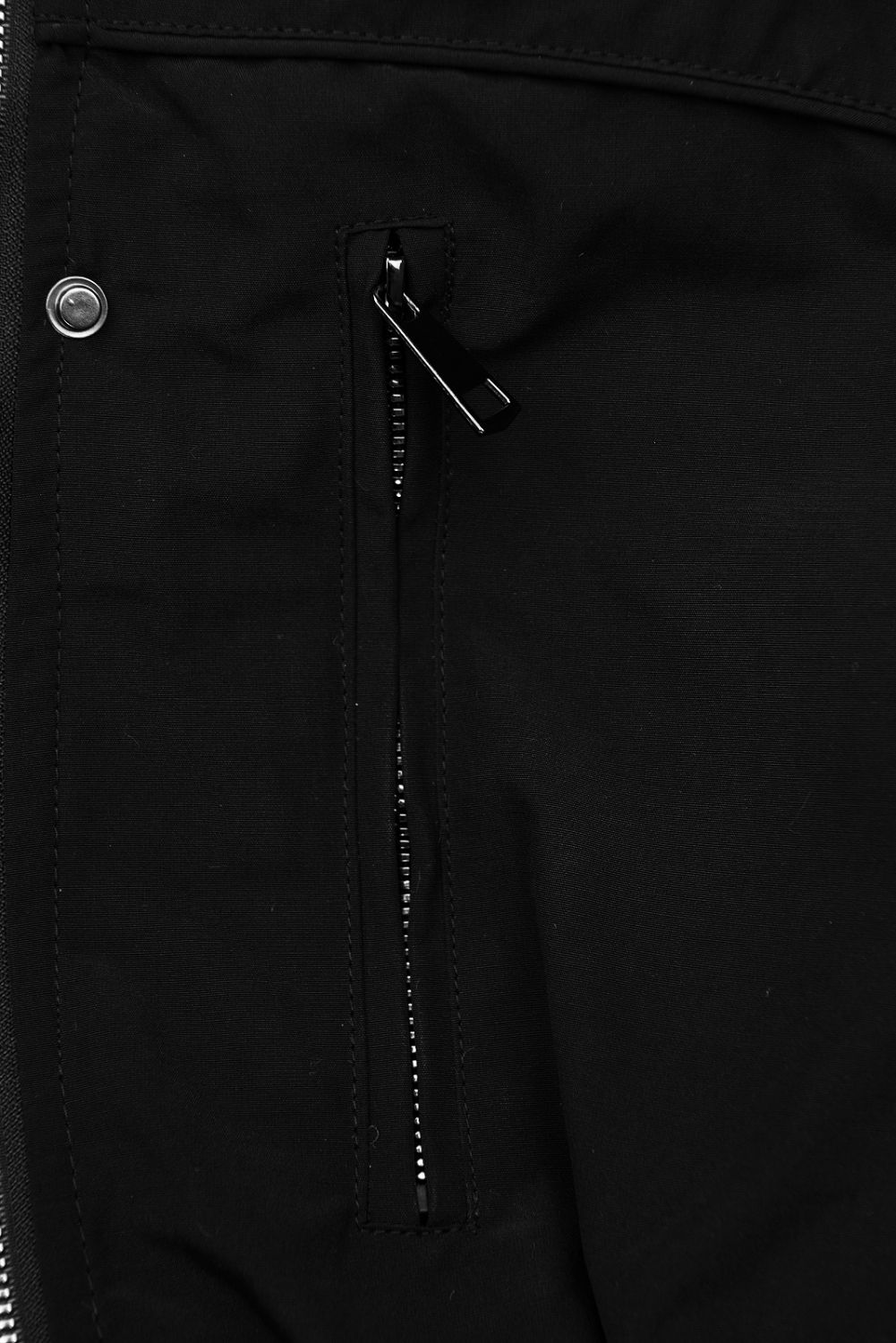 Warm gefütterter Parka mit Kapuze schwarz