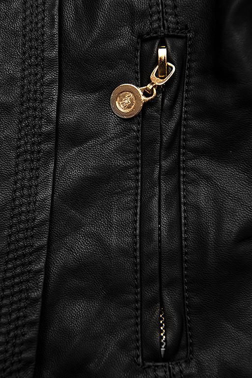 Kunstlederjacke mit hohem Kragen schwarz