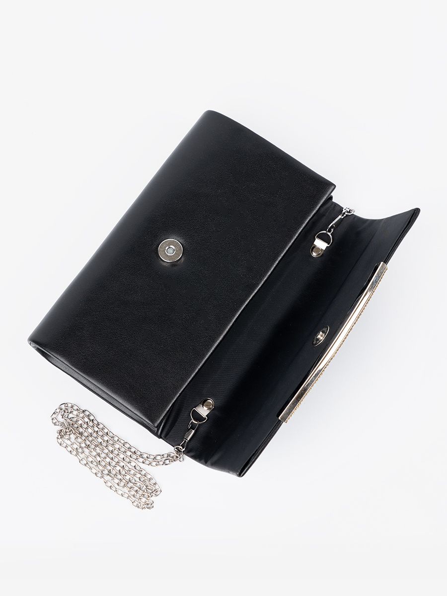 Elegante schwarze Handtasche mit Kette