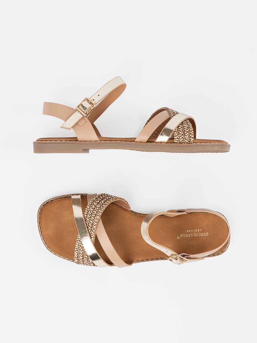 Goldene Damen Sandalen mit flachem Absatz