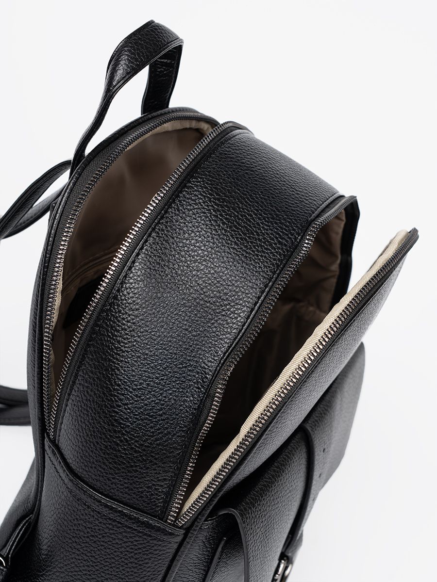 Schwarzer Damenrucksack aus Kunstleder