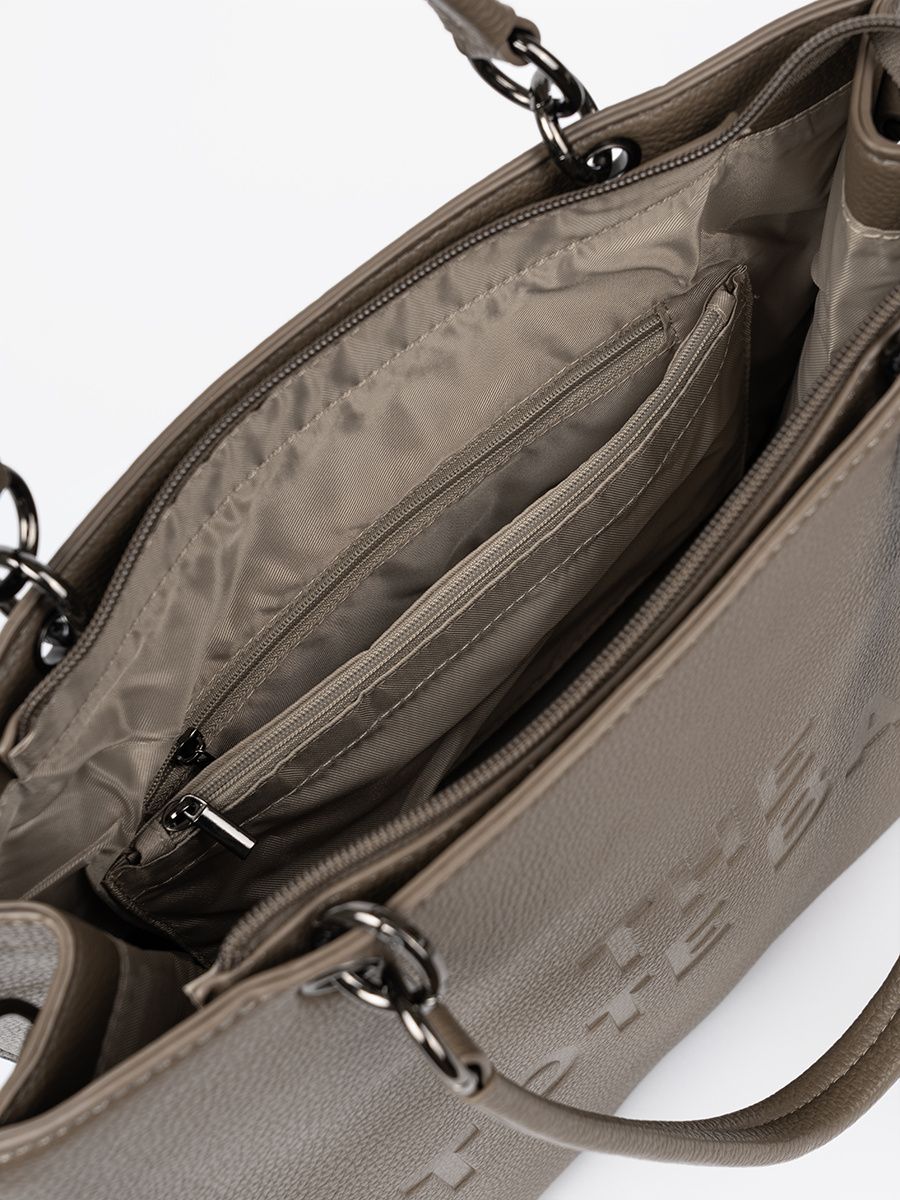 Elegante Handtasche mit Designakzent