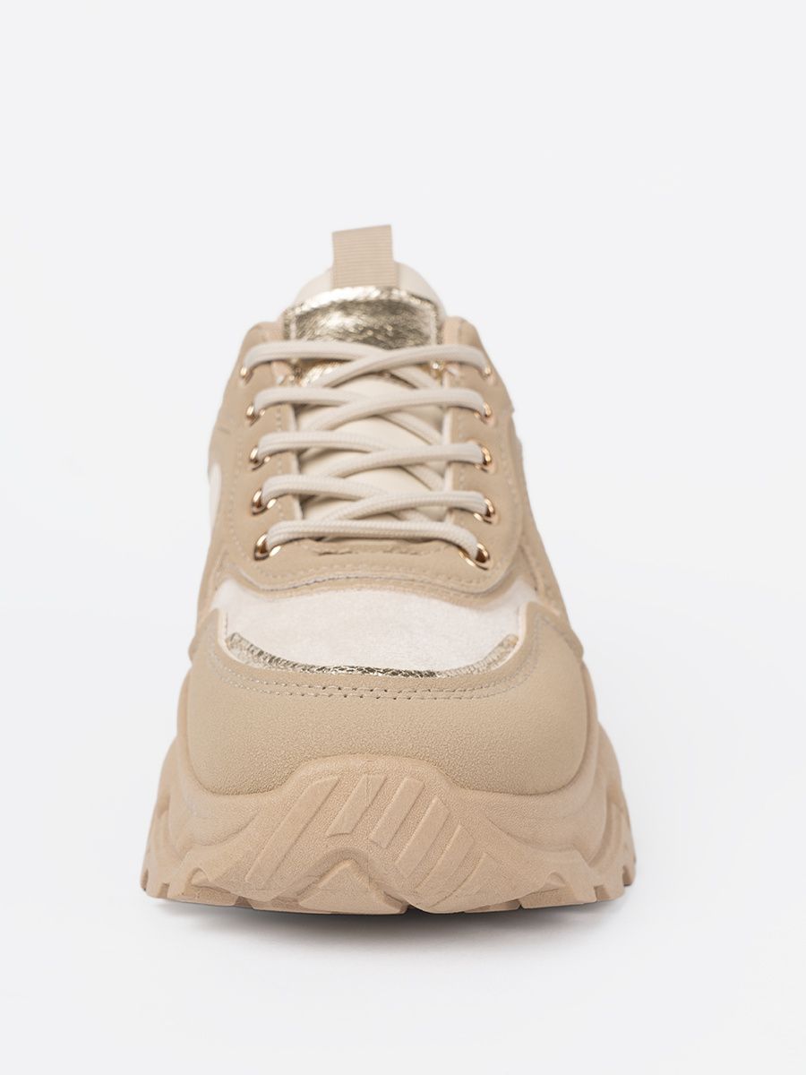 Beige Sneakers mit dekorativem goldenen Herzen