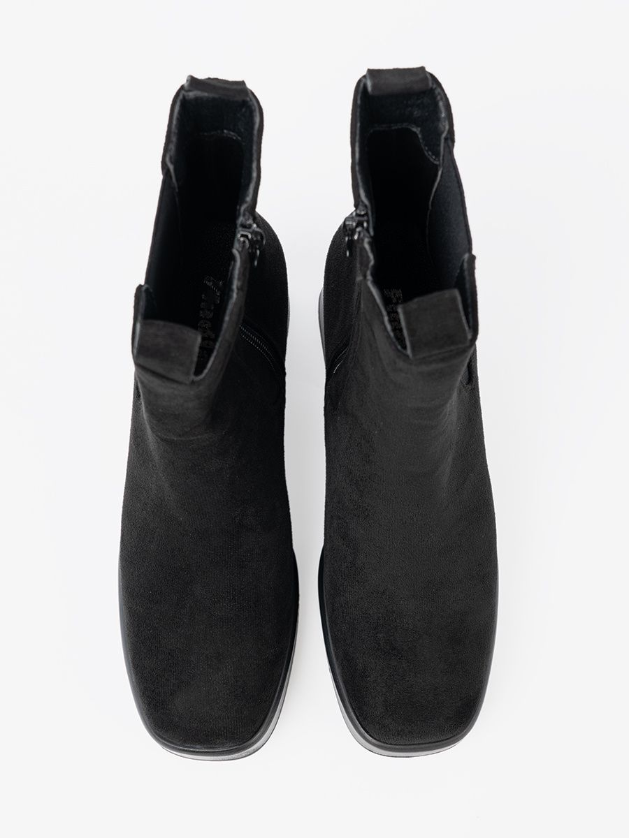 Elegante Stiefeletten mit Blockabsatz und elastischen Einsätzen