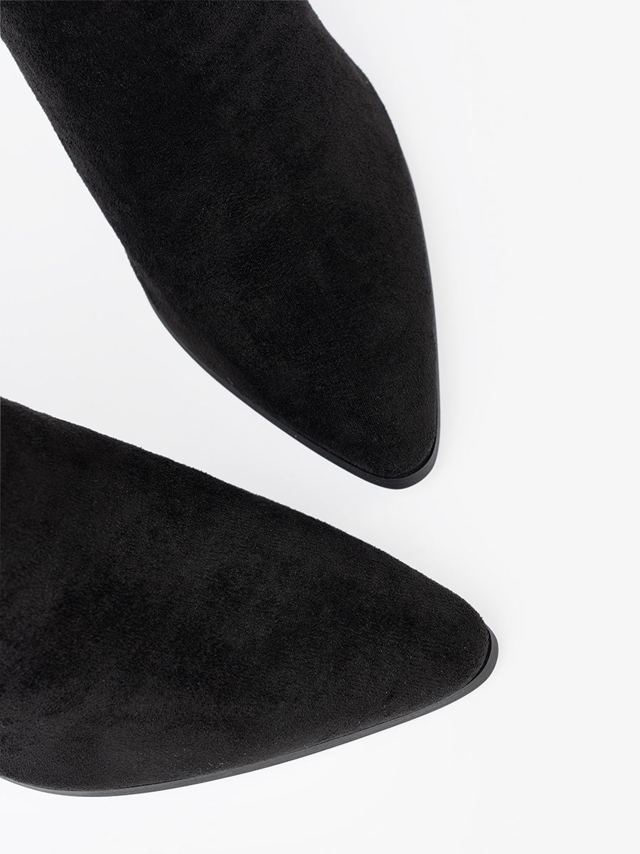 Elegante schwarze Stiefeletten mit Schmuckakzent