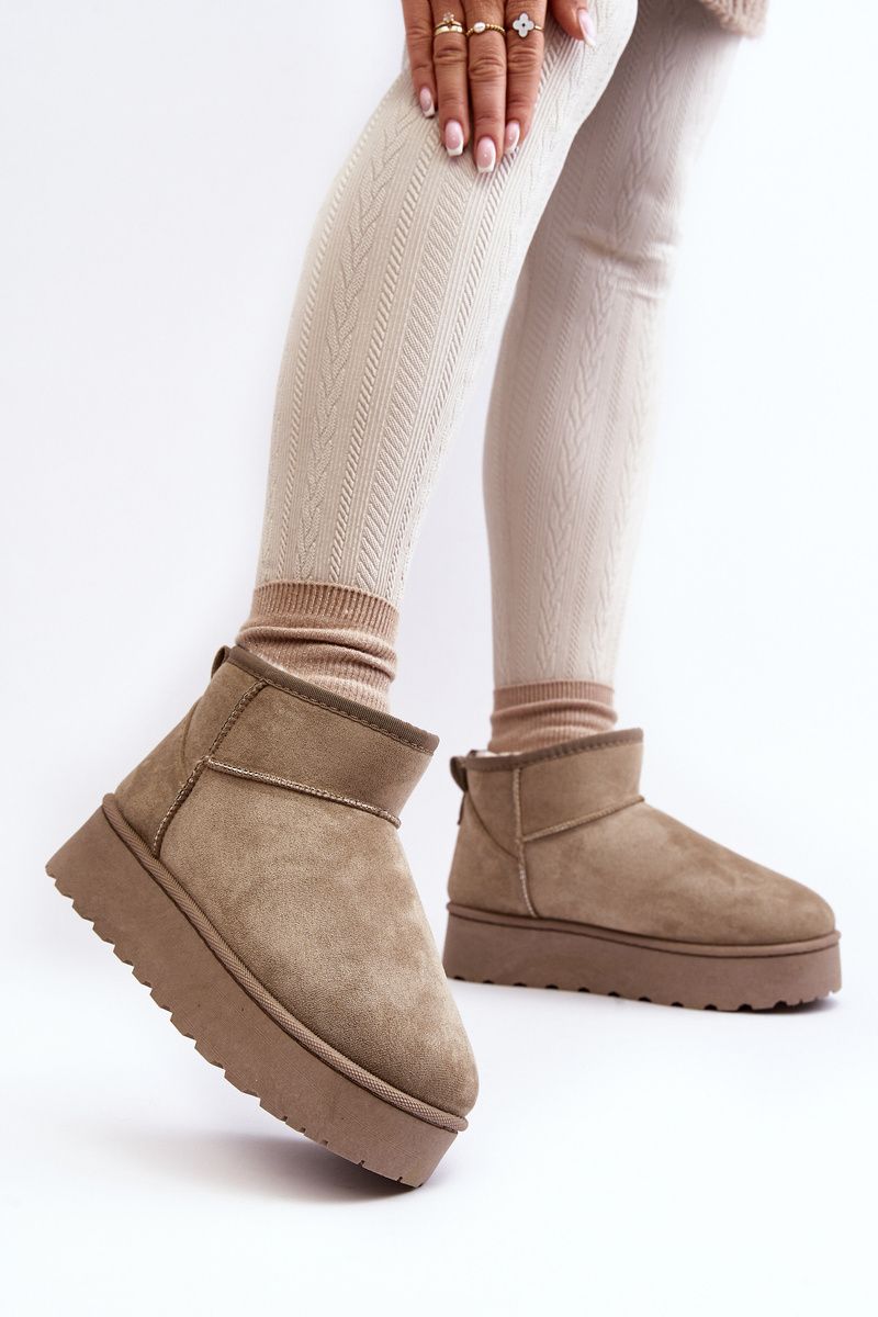 Gefütterte grüne Schneestiefel mit Plateausohle und Wildleder-Optik