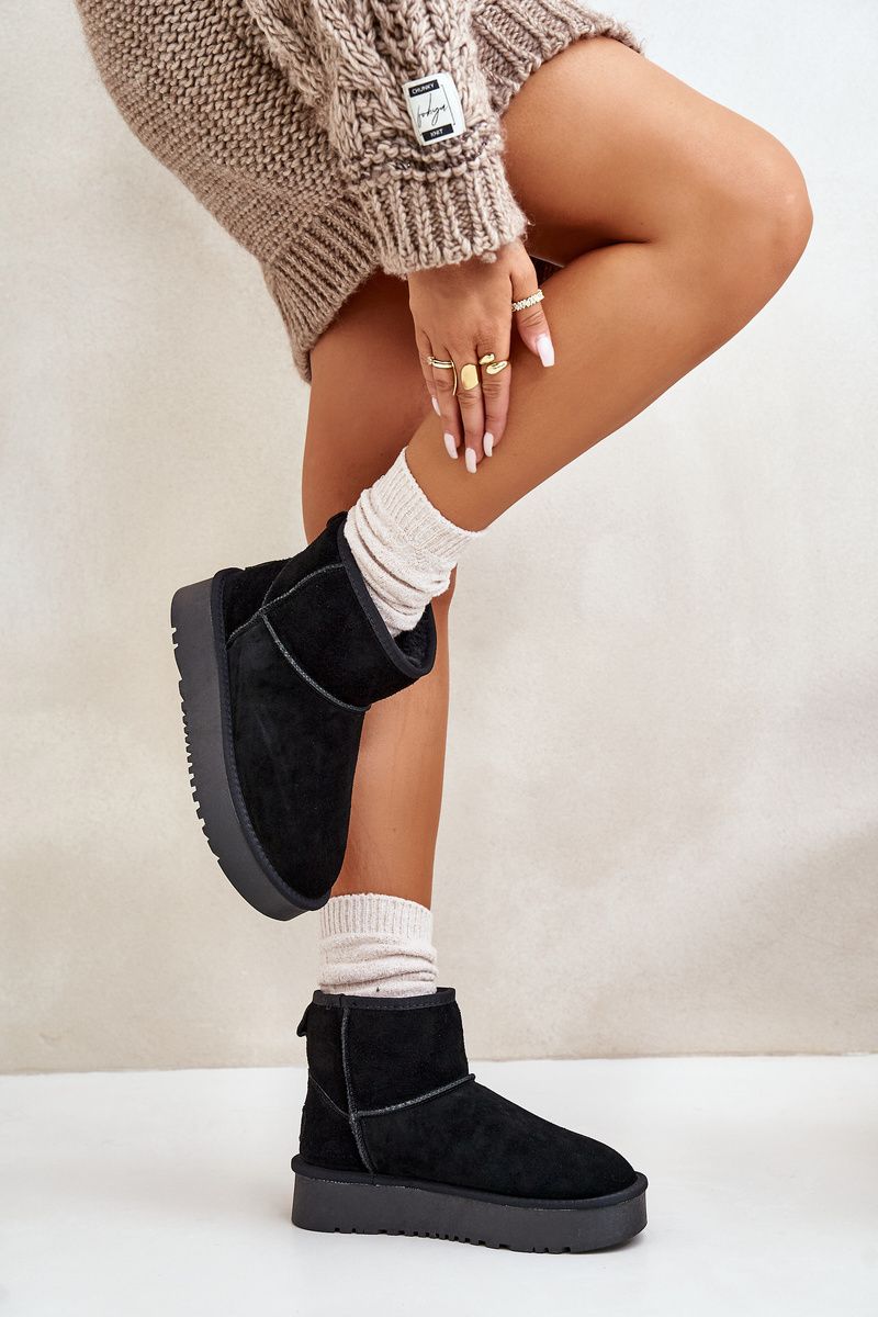 Schwarze Schneestiefel aus Veloursleder mit Plateau