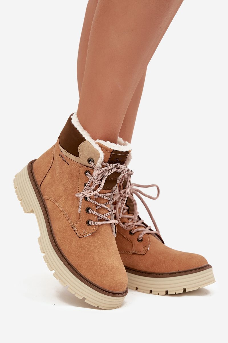 Gefütterte braune Stiefelette aus Kunstleder
