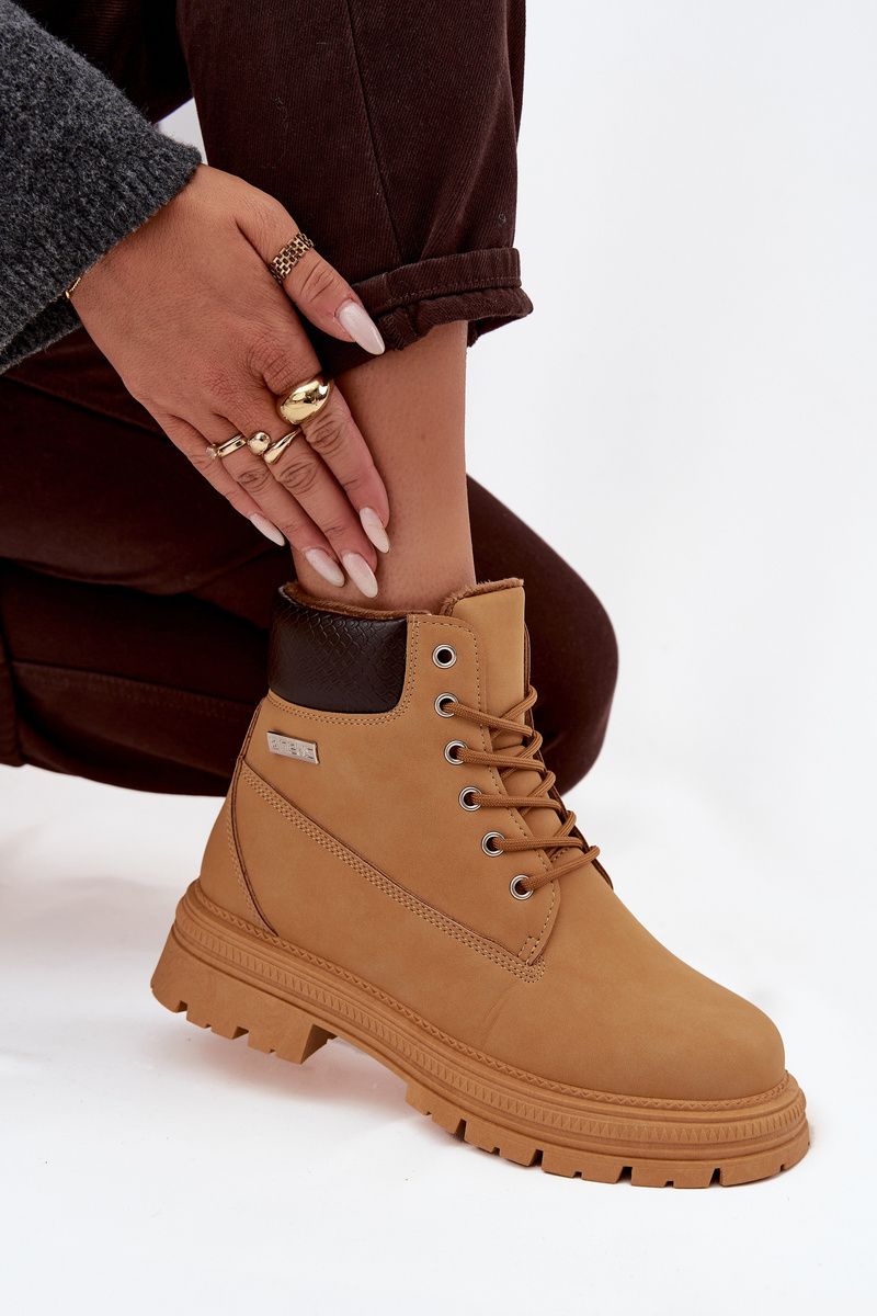 Gefütterte Camel-Stiefelette mit Reißverschluss