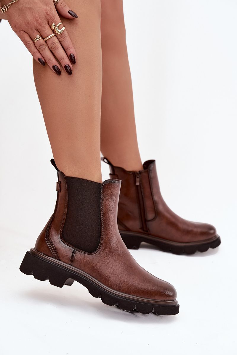 Gefütterte braune Stiefelette mit Reißverschluss
