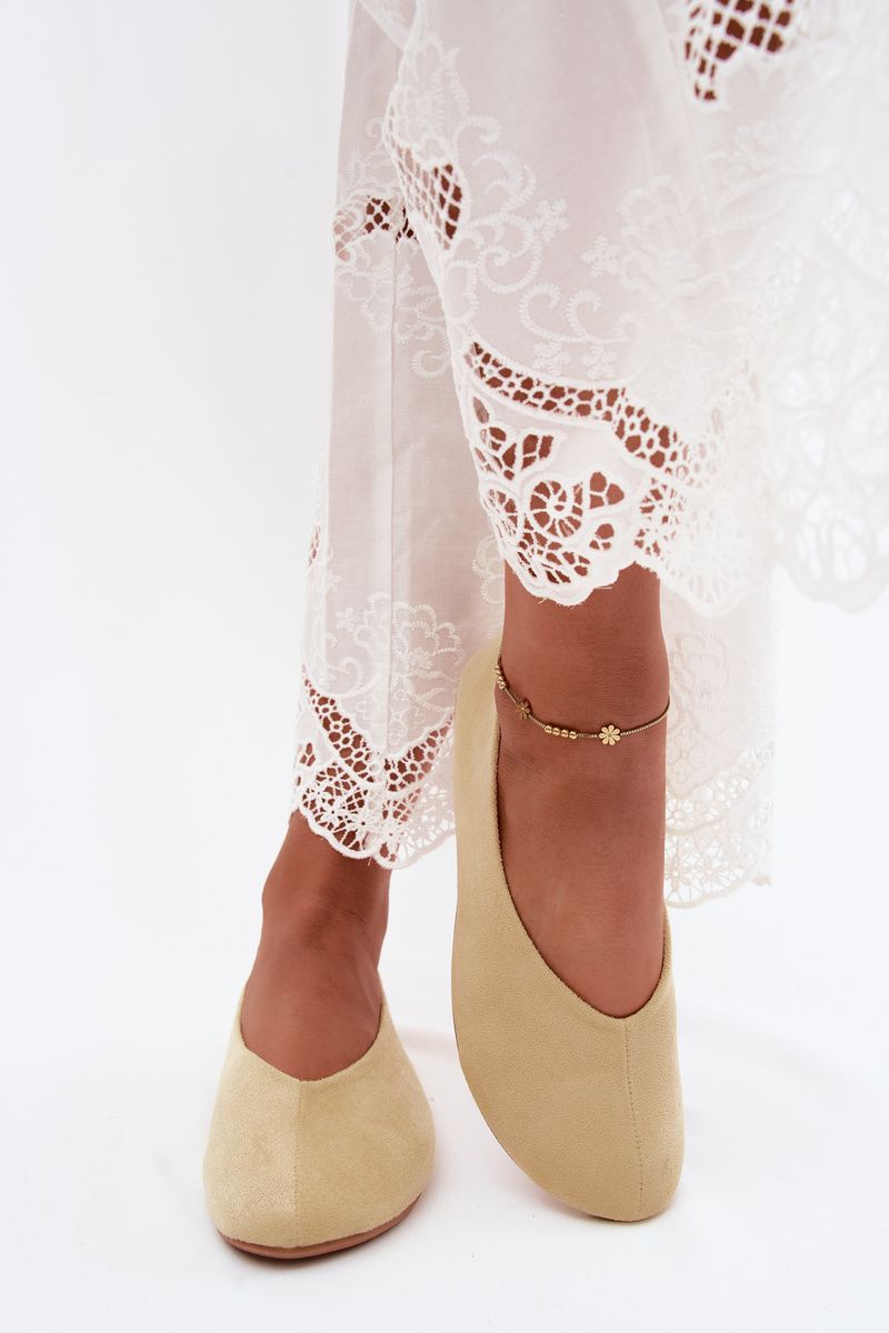 Gelbe Ballerinas aus Wildlederimitat
