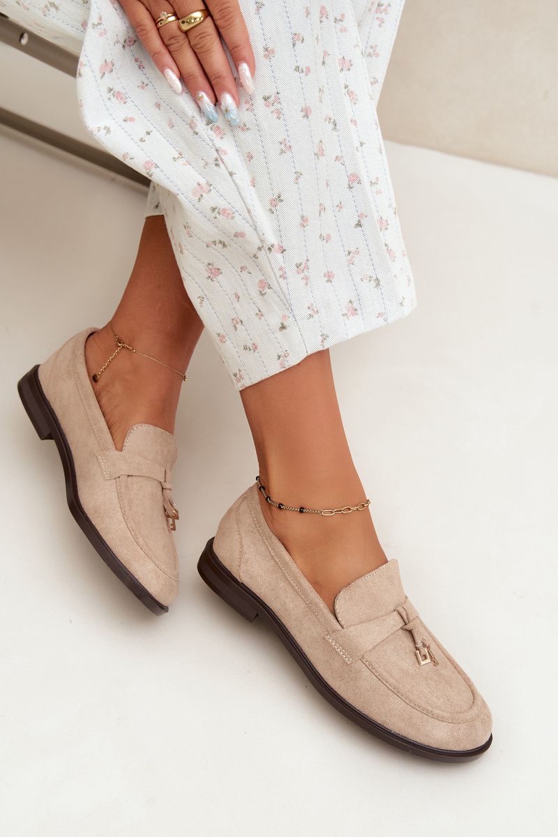 Beige Mokassins aus Kunstveloursleder