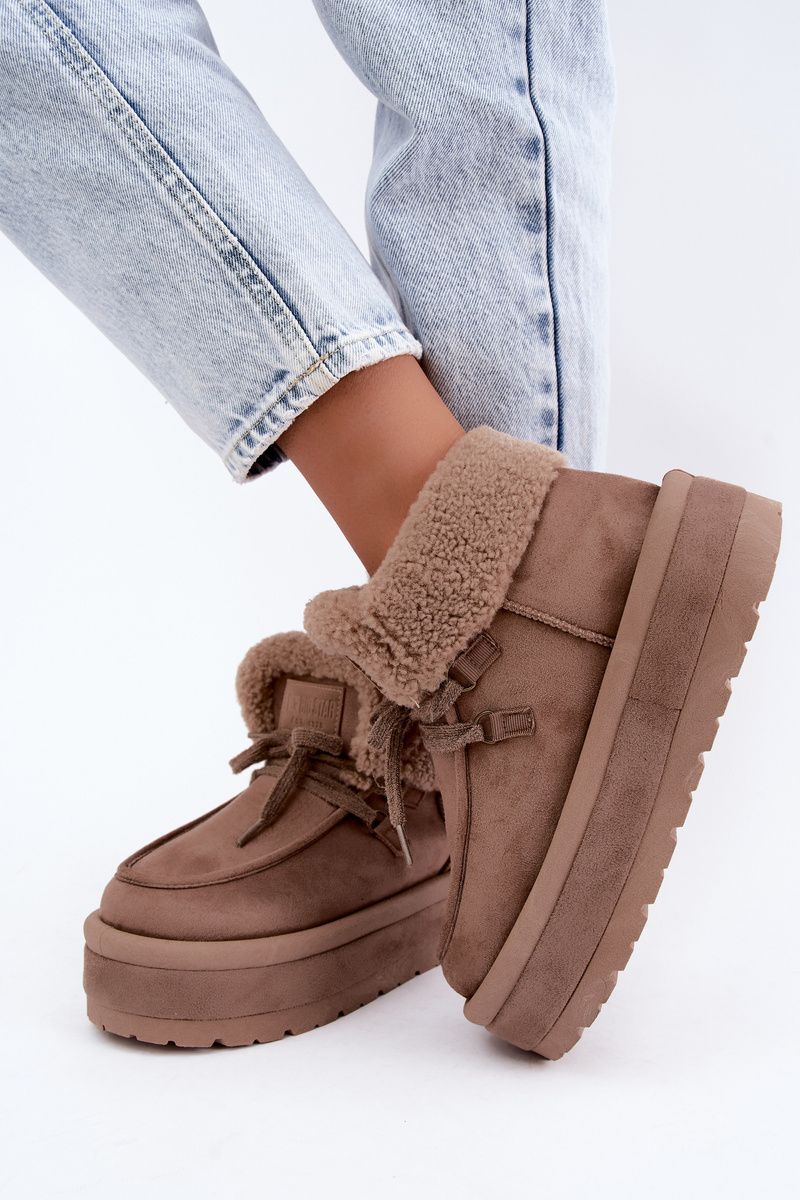Beige Schneestiefel mit Kunstfell und Plateausohle