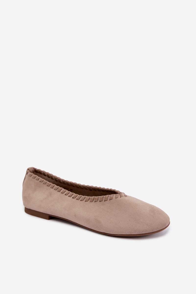 Beige Ballerinas mit geflochtenem Saum