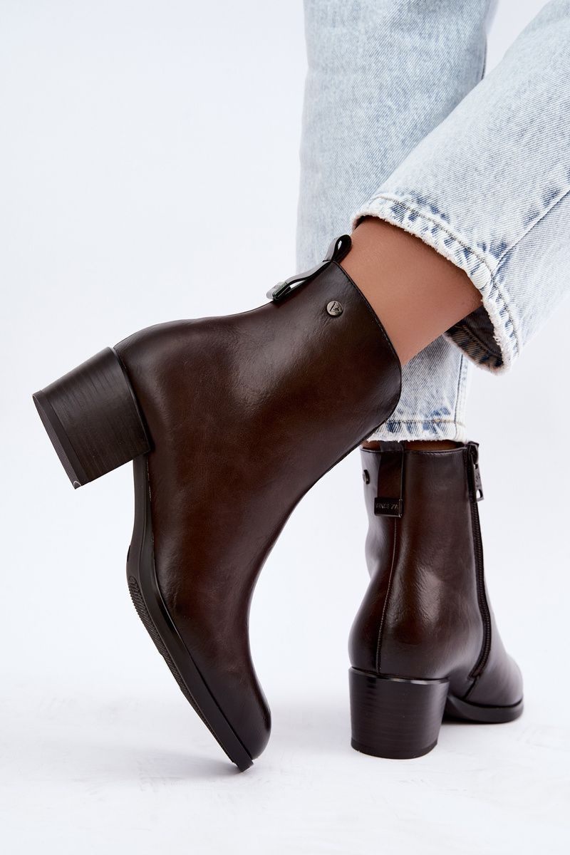 Gefütterte Stiefelette mit Blockabsatz, braun